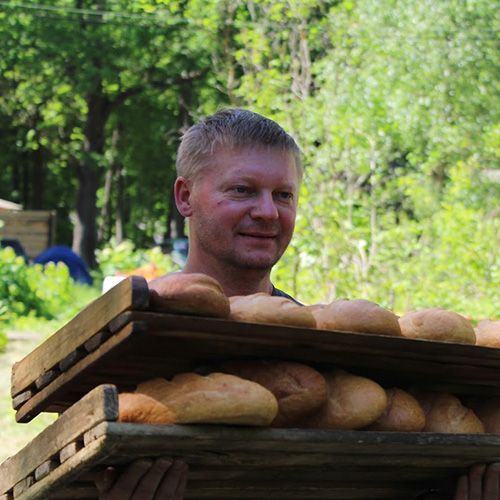 Игорь Медведев